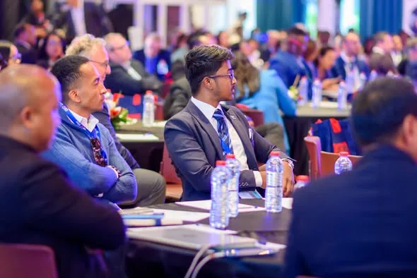 Participants assis lors du CEO Summit